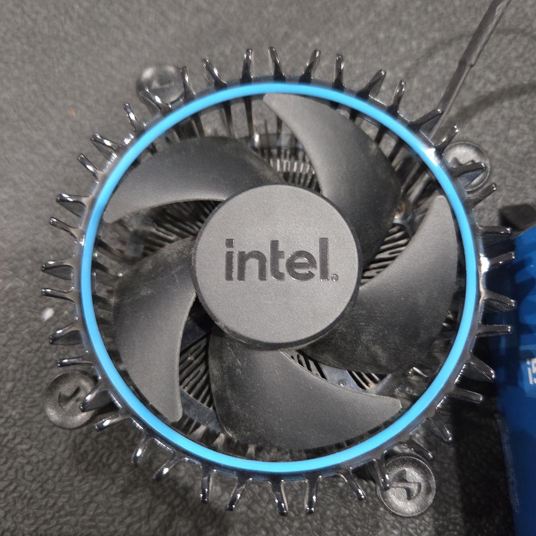 CPU intel CPU Core i5-12400 /6/12 / 2.5GHz