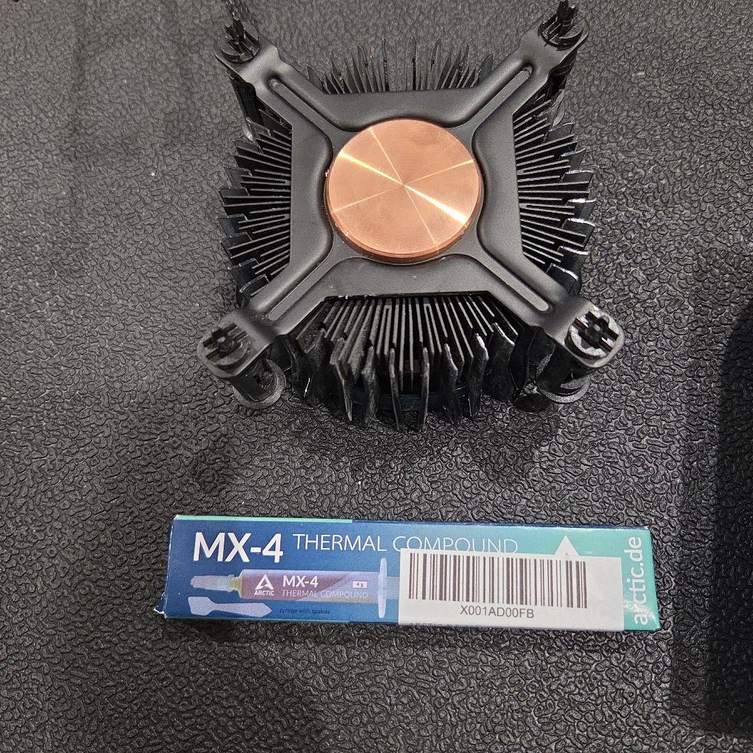 CPU intel CPU Core i5-12400 /6/12 / 2.5GHz