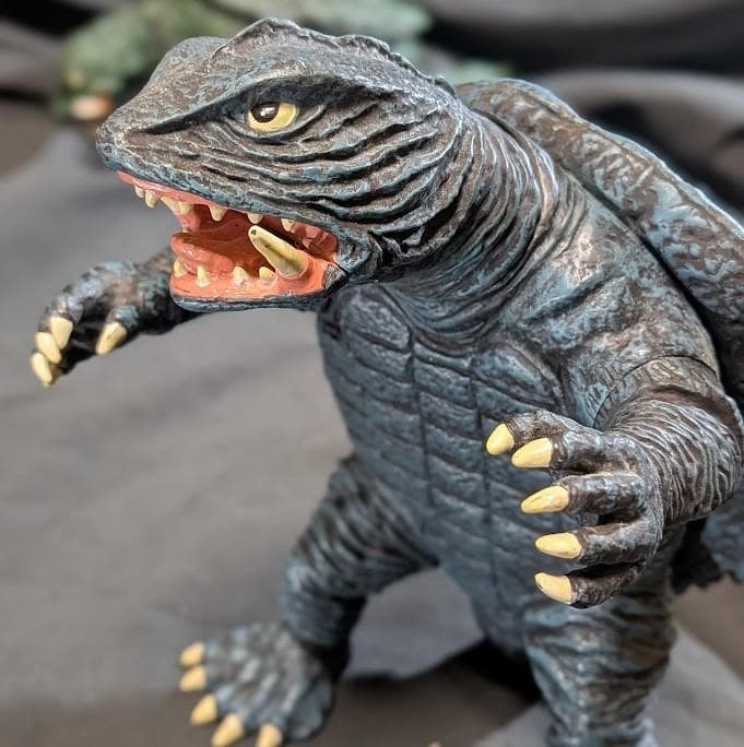 昭和ガメラ・立姿＆四足（エクスプラス）ソフビフィギュア2体セット