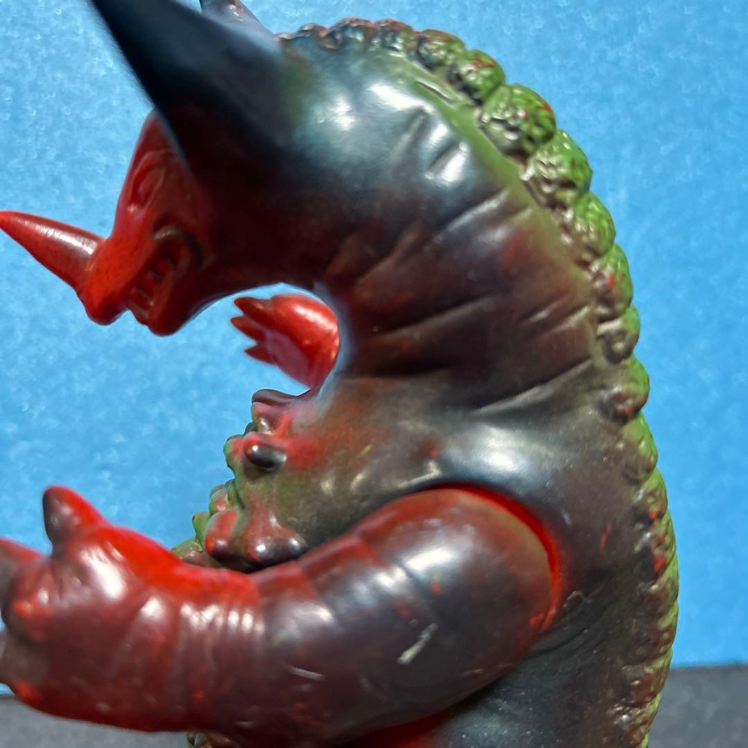 ブルマァク ゴモラビンテージソフビ