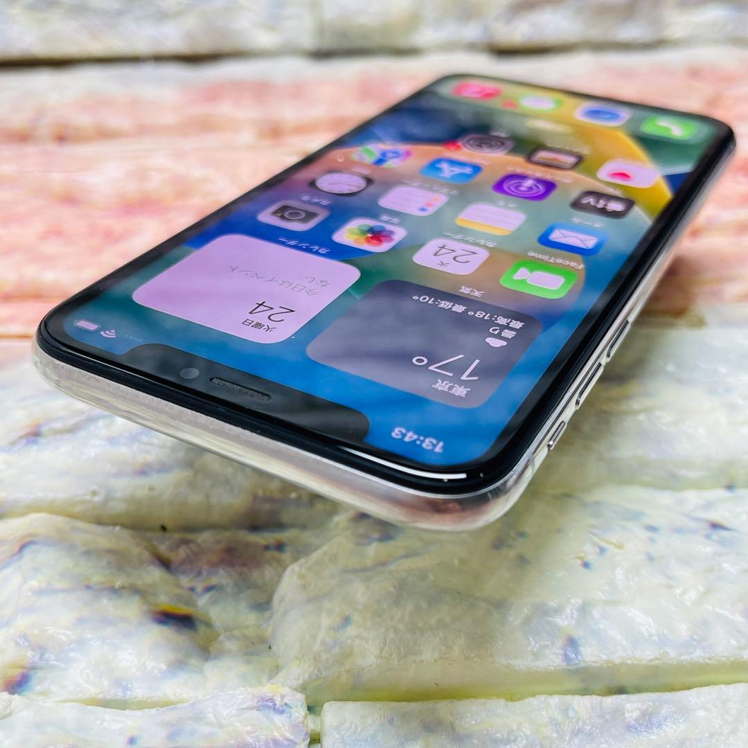 SIMフリー iPhoneX 64GB シルバー 新品バッテリ－ - メルカリ