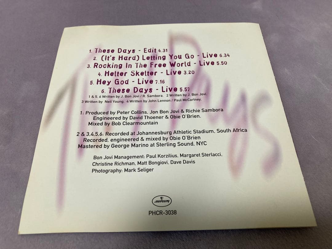 レア bon jovi 直筆 サイン CD ボンジョビ ボンジョヴィ - メルカリ