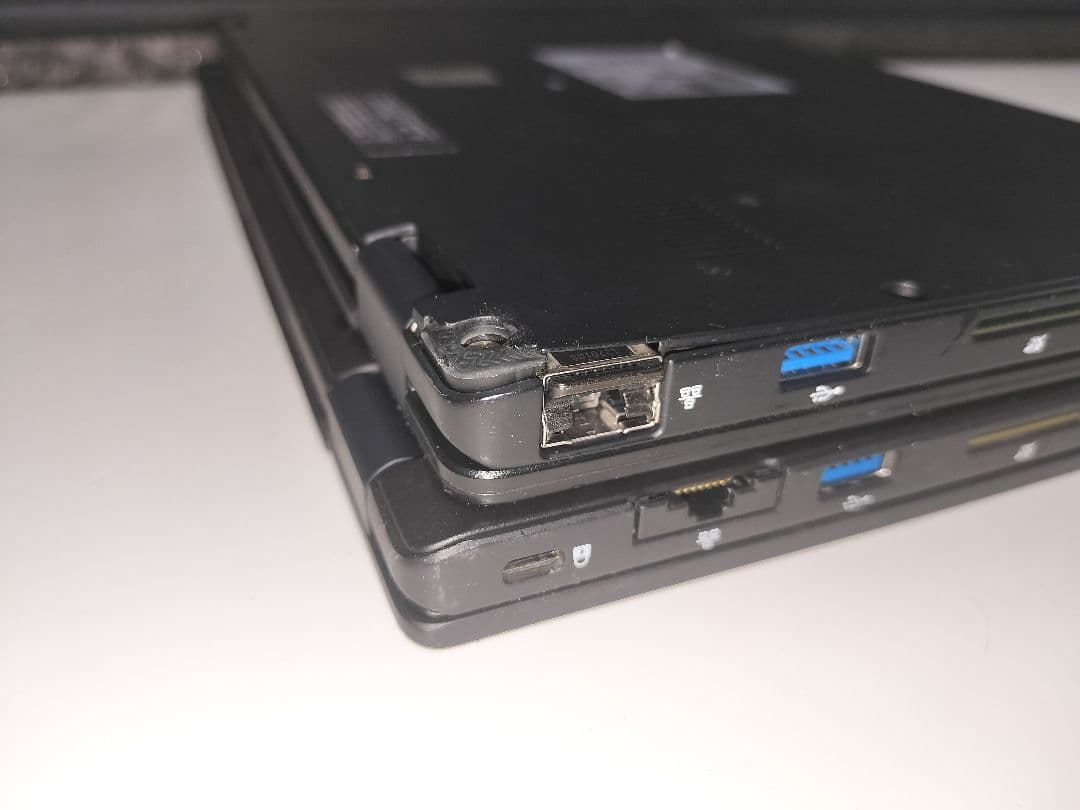 富士通 美品 corei7 第11世代 と 第8世代 計2台 起動ジャンク|mercari