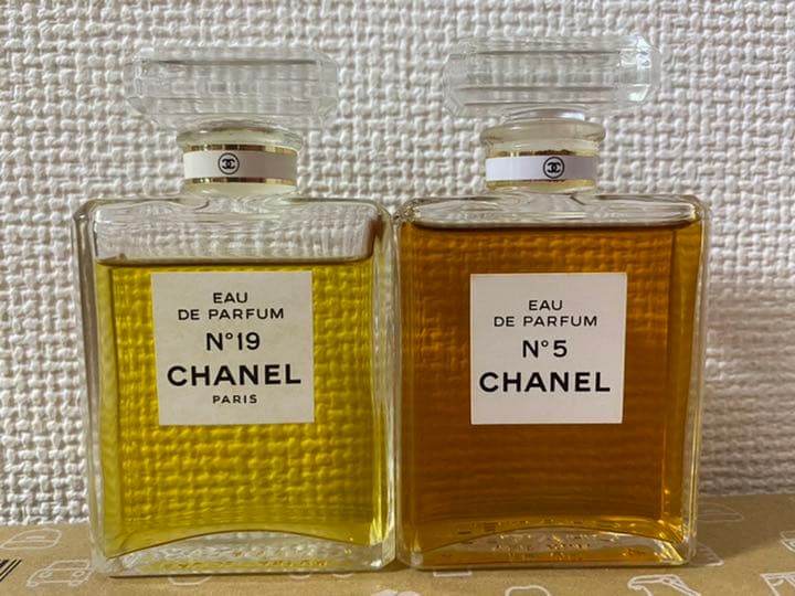 シャネル No5 EDT 50ml N°5 Eau de Toilette Spray - 2.5 FL. OZ. | CHANEL