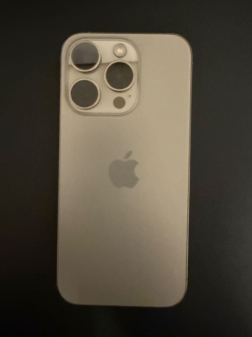 Apple iPhone 15 Pro 256GB ナチュラルチタニウム iPhone 15 Pro 256GB - ナチュラルチタニウム（SIMフリー）[整備済製品