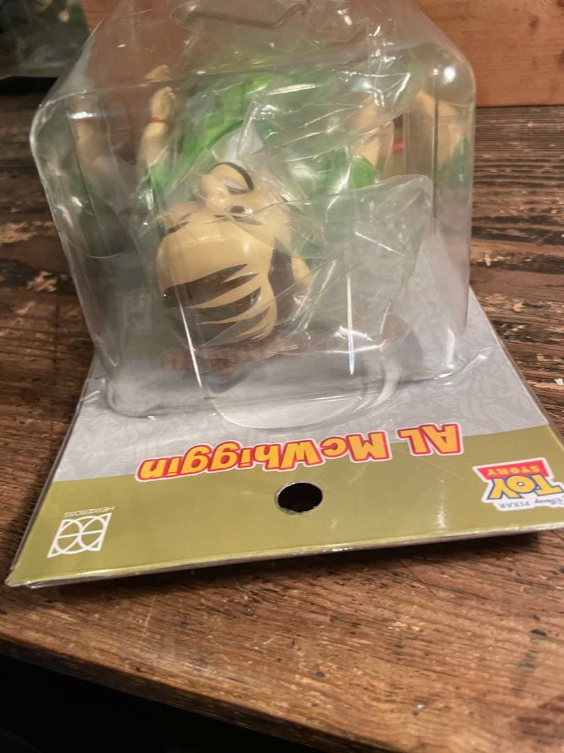 トイストーリー toystory アル フィギュア （パッケージ割れ凹みあり）