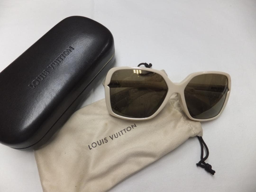 ルイヴィトン　フロール カレ サングラス ライトベージュ スモーク Z0392E louis-vuitton--