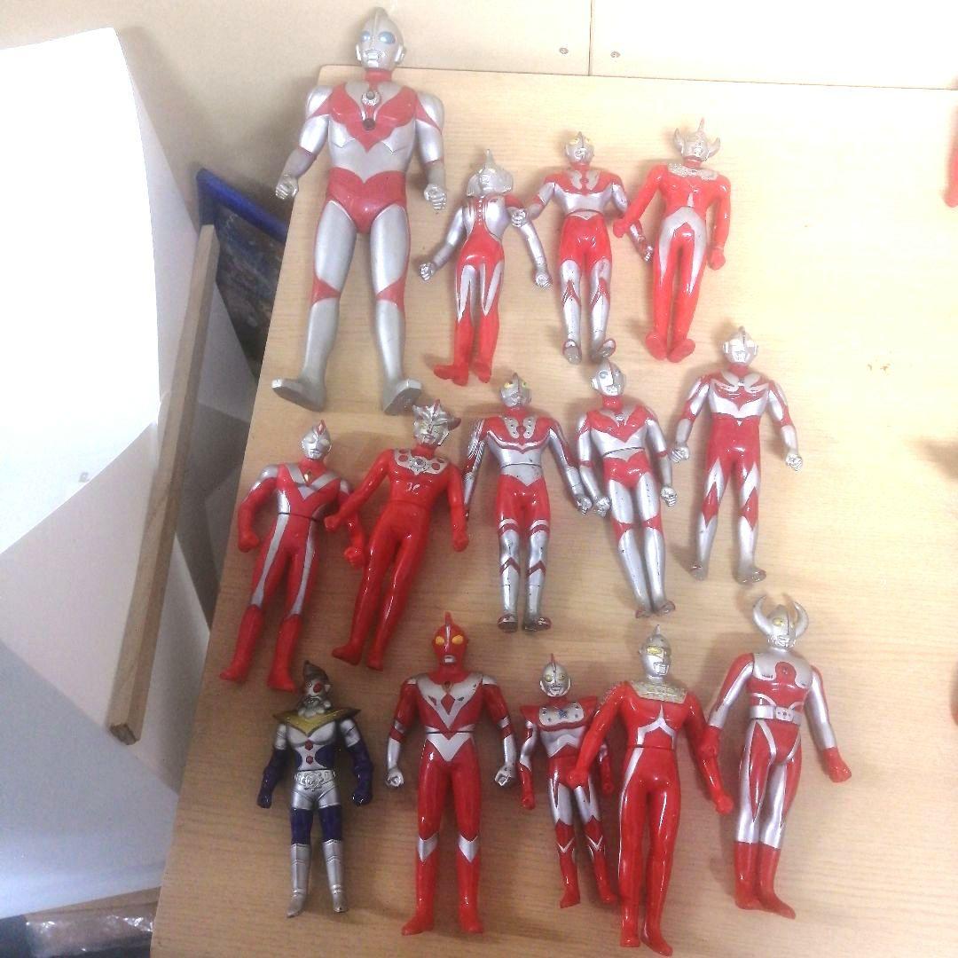 まとめ売り】ウルトラマン 仮面ライダー ウルトラ怪獣 戦隊 ソフビ人形