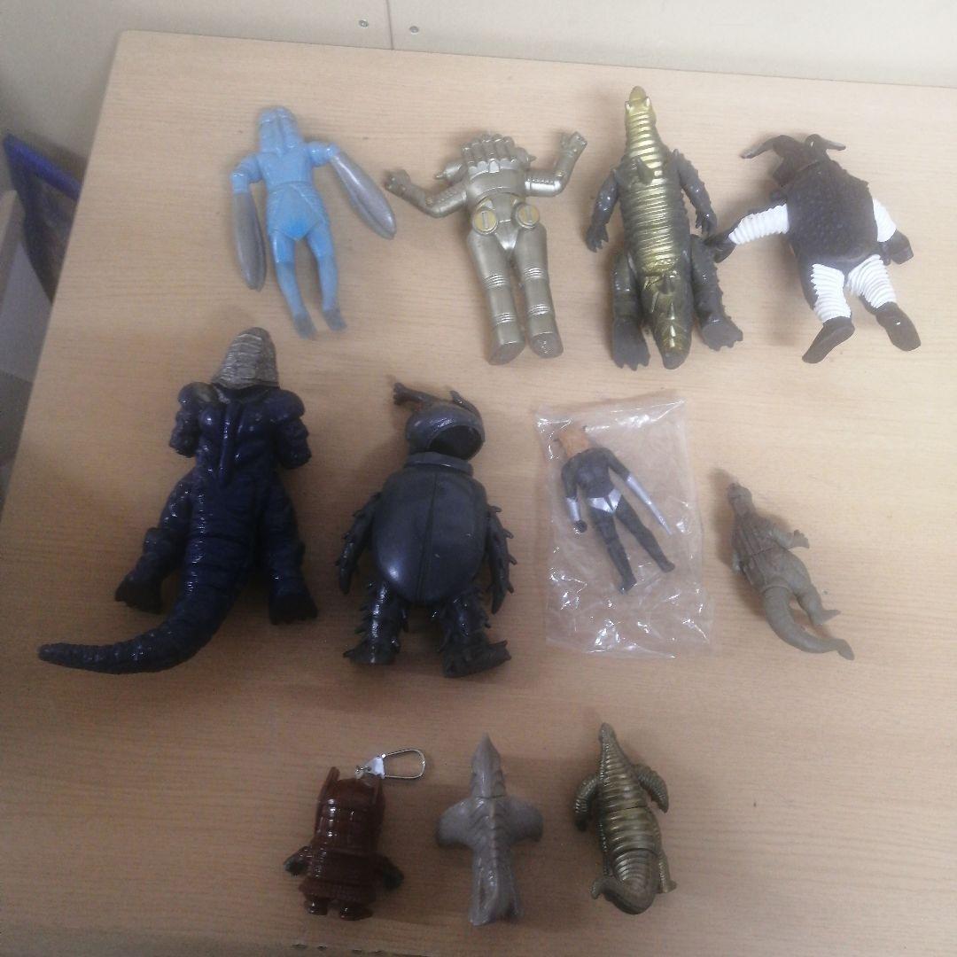まとめ売り】ウルトラマン 仮面ライダー ウルトラ怪獣 戦隊 ソフビ人形