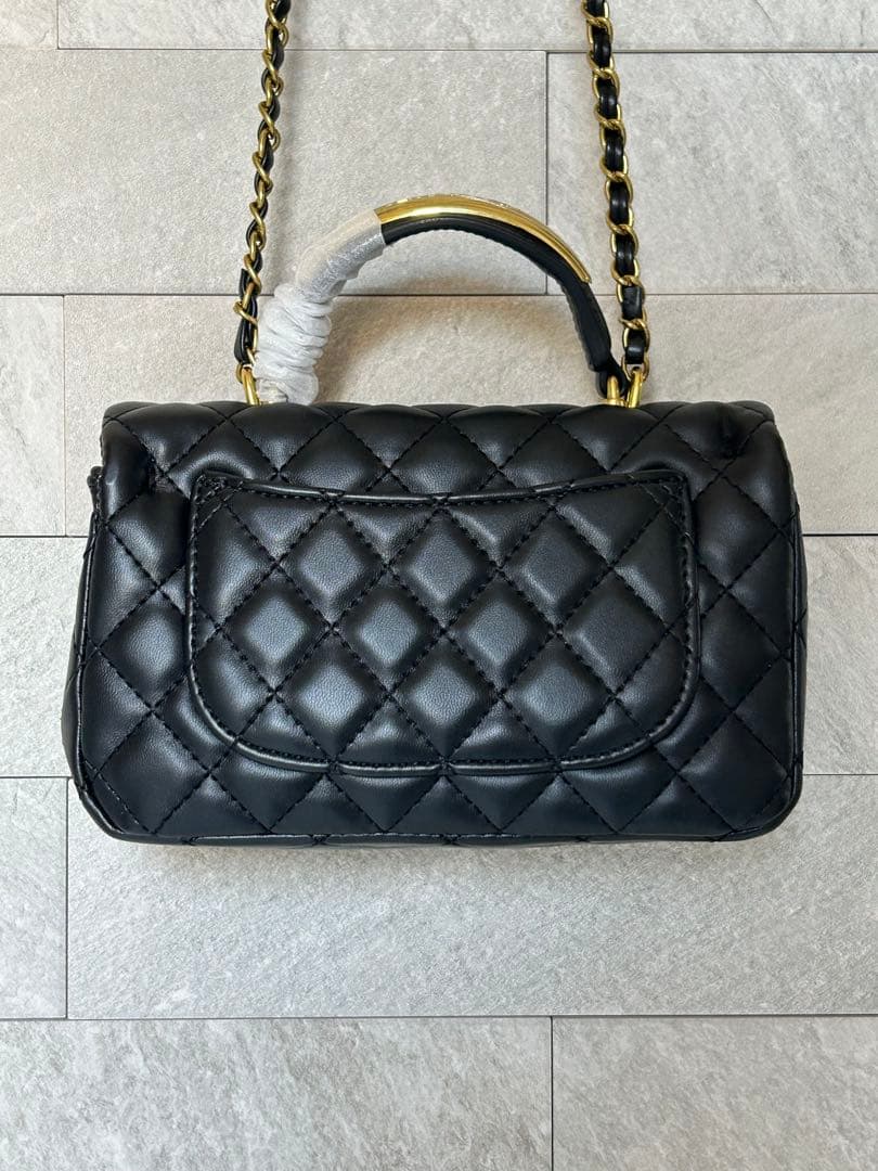 リリ様専用 CHANEL ショルダーバッグ ゴールドプレート ノベルティ