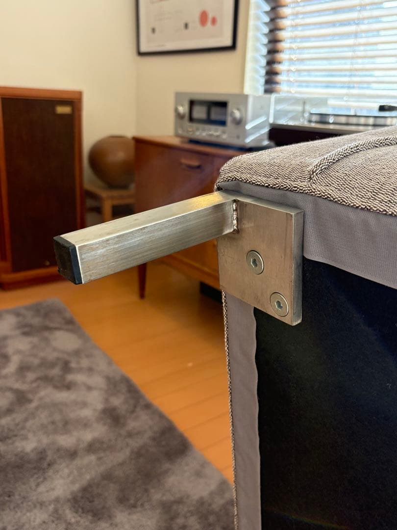 アイラーセン ストリームライン シングル ヘッドレスト付 中古 美品