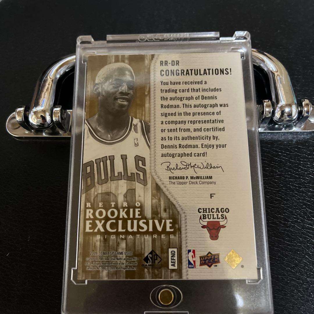 デニス・ロッドマン サイン入りカード 25/35 - メルカリ