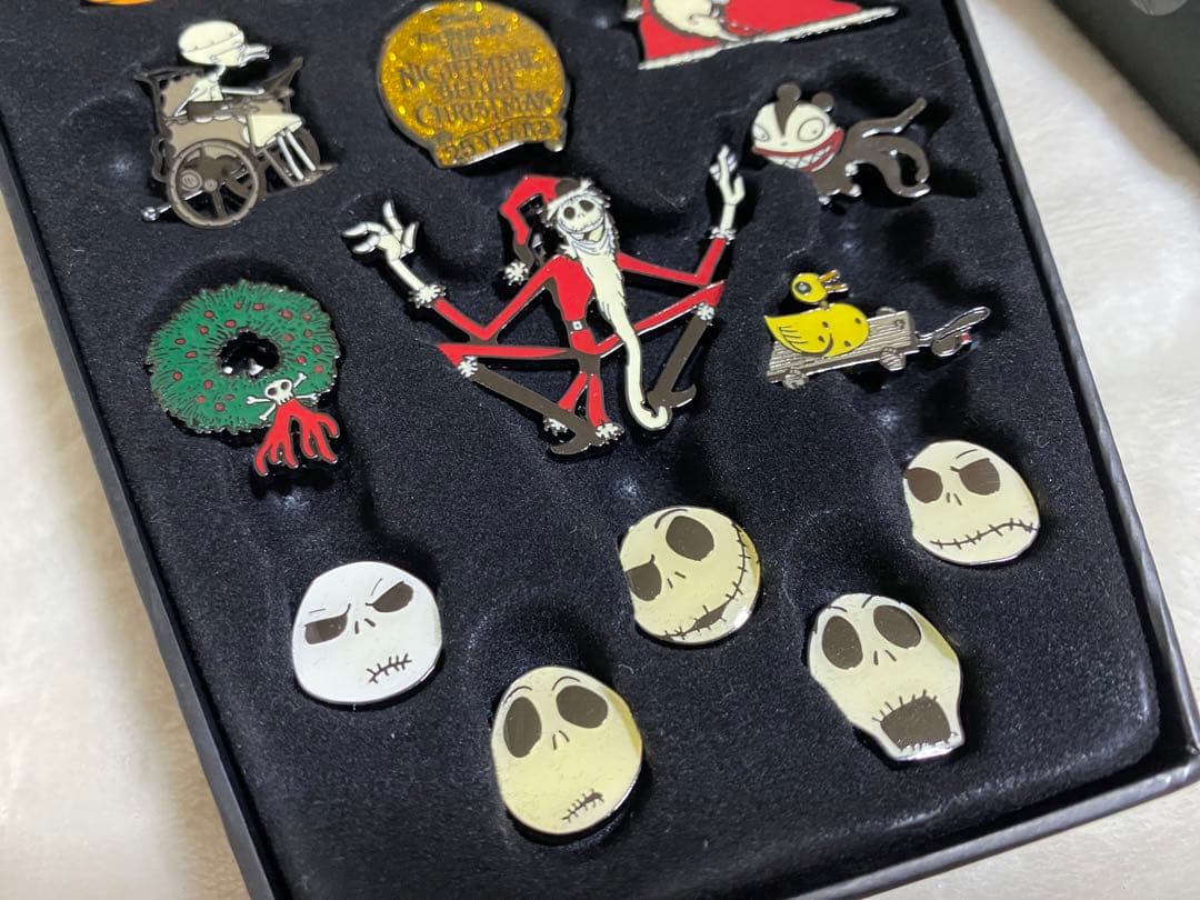 ナイトメアビフォアクリスマス ピンバッジ ディズニーストア ジャック