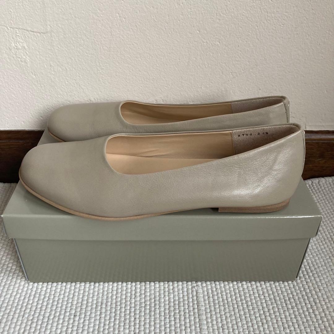 ★マーガレットハウエル　フラットシューズ　24.5cm