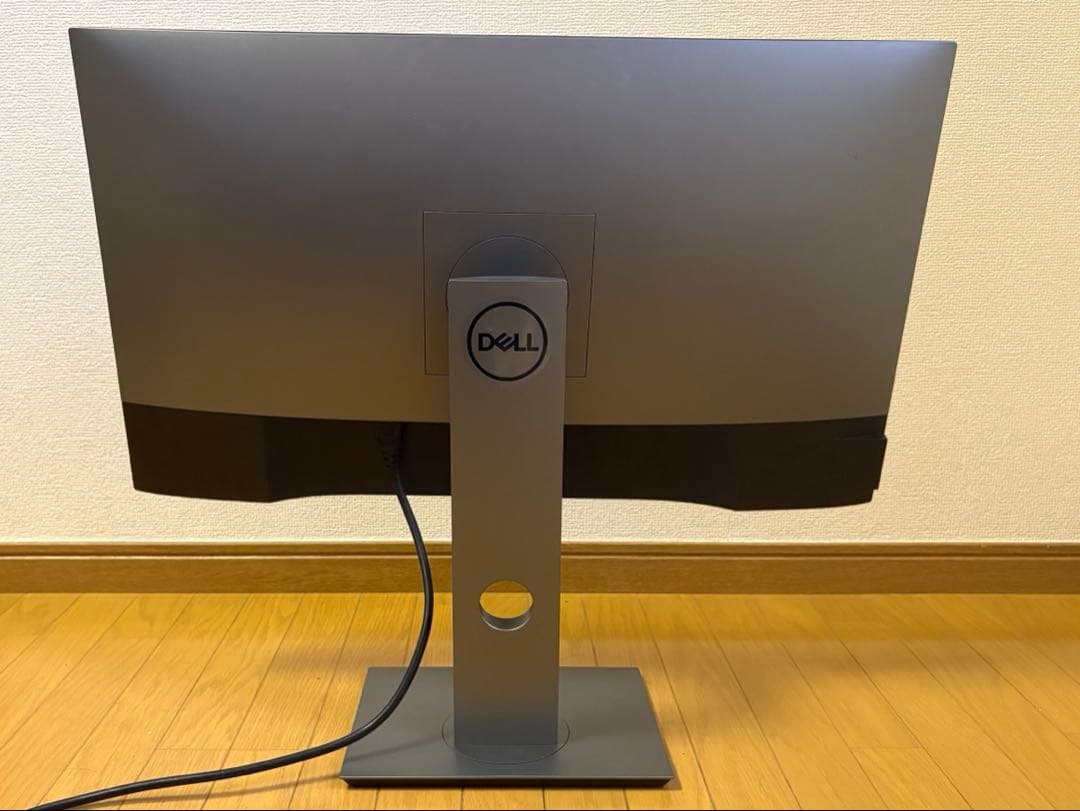 ジャンク】Dell U2720QM 27インチ 4Kモニター 元箱あり - メルカリ