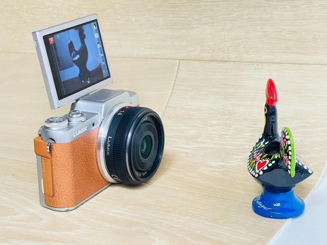 ショット数7,550回】 美品 Panasonic LUMIX DMC-GF7 - メルカリ