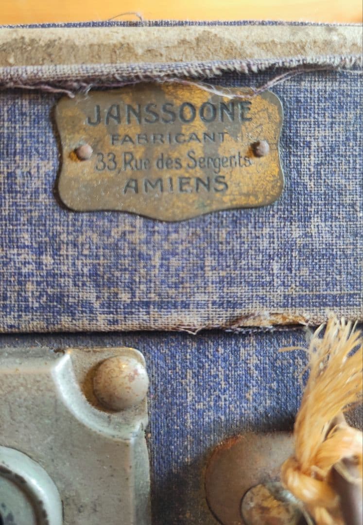 まみちゃん専用 LOUIS JANSSOONEアンティーク トランク