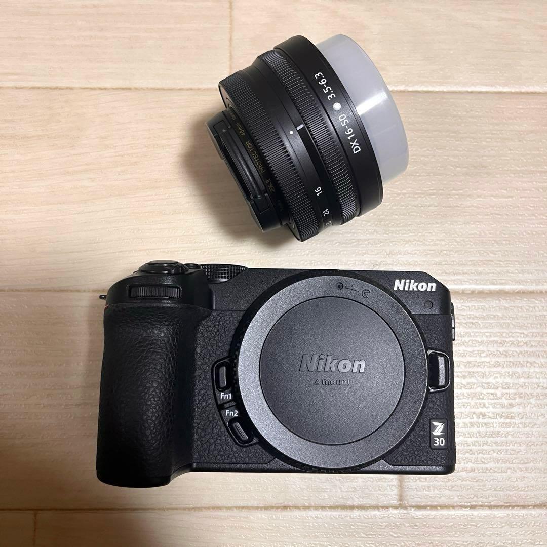 ショット数554】Nikon Z 30 DX16-50 kit/レンズ保護付