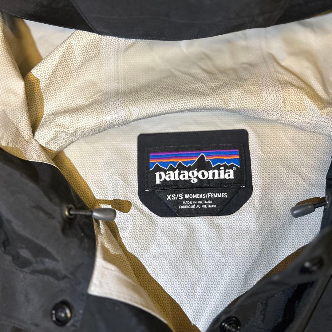 希少！パタゴニア トレントシェル レインポンチョ 黒 H2No レイン