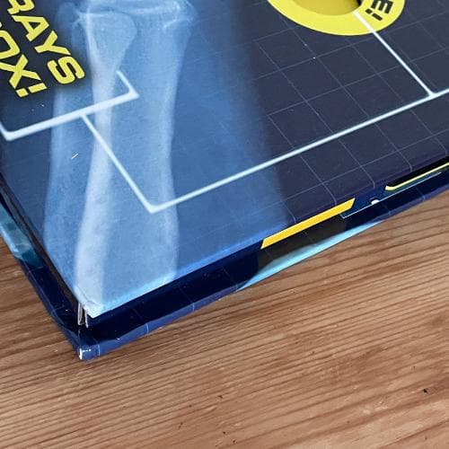 洋書【解剖学・骨格がわかる】レントゲン遊び AMAZING X-RAYS 人体