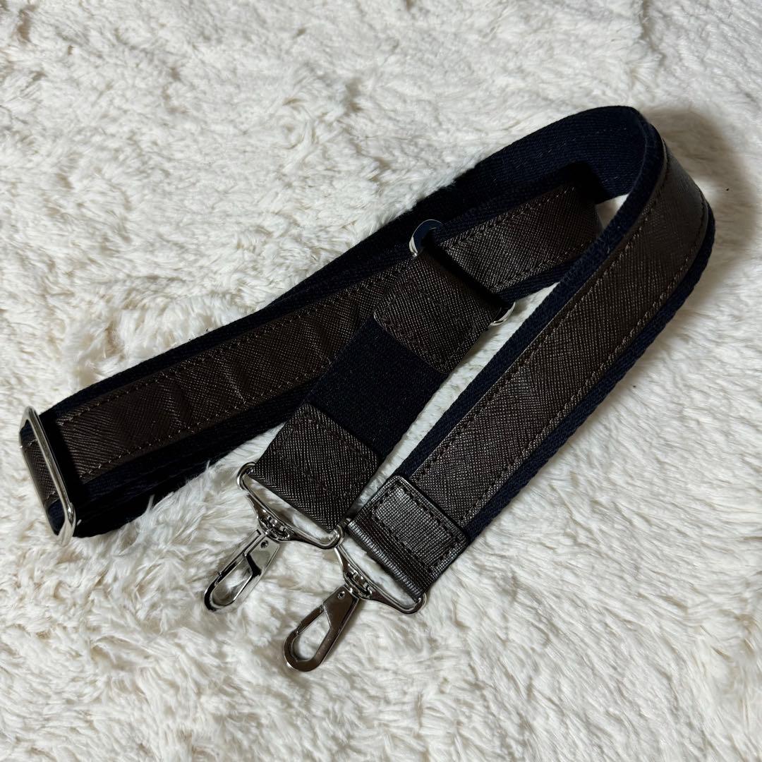 美品✨ペッレモルビダ メッセンジャーバッグ ショルダーバッグ