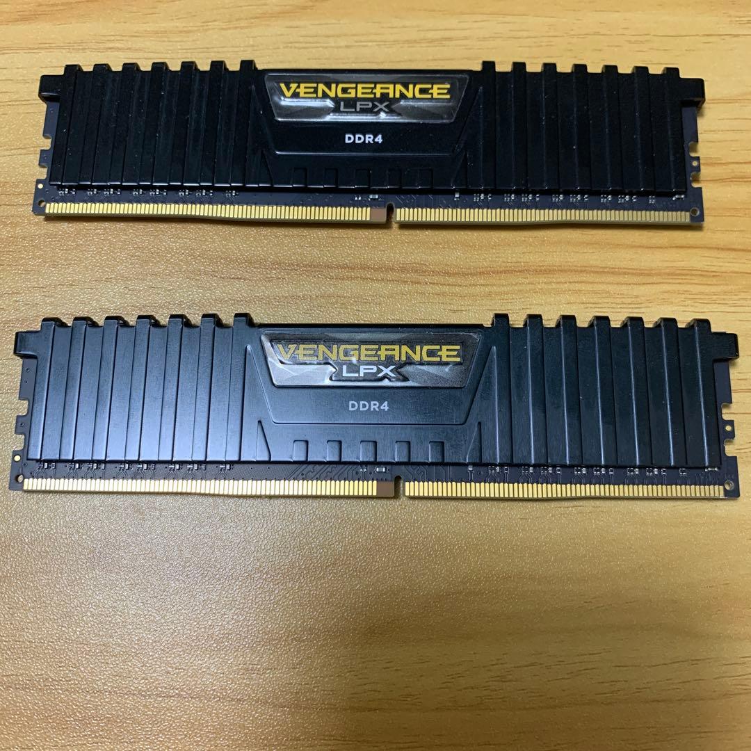 CORSAIR VENGEANCE DDR-4 3200 16gb(8gb×2) VENGEANCE® RGB 16GB (2 x 8GB) DDR4 DRAM 3200MHz C16 Memory Kit