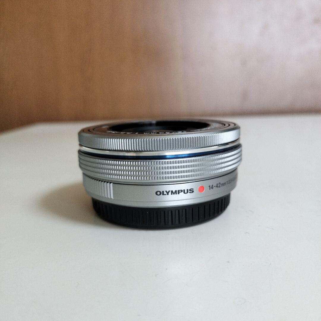 レンズ(ズーム) m.zuiko digital ed 14-42mm f3.5-5.6 ez