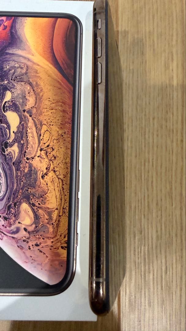 Apple iPhone XS ゴールド 本体 256GB - メルカリ