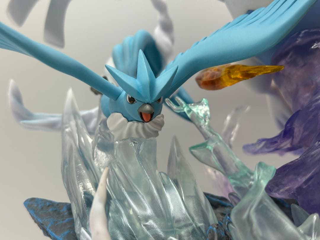 OneMall provides Mercari products: 即発送可能 伝説の鳥ポケモン