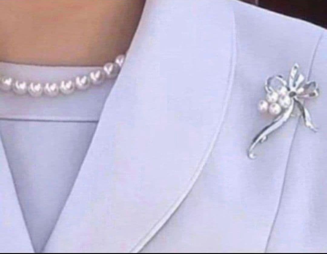 美品 最高級】ミキモト ブローチ パール リボン 愛子様 ご着用 箱付き