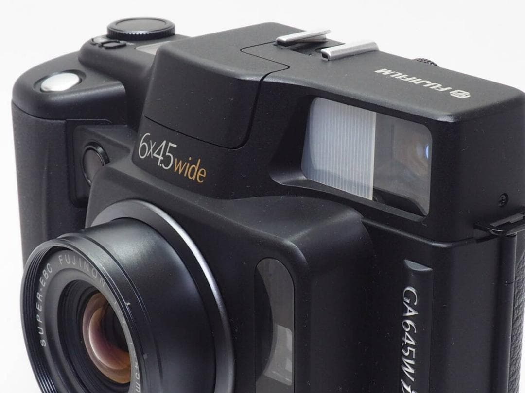 □美品□ FUJIFILM GA645 Wi PRO 《 S数500回以下 - メルカリ