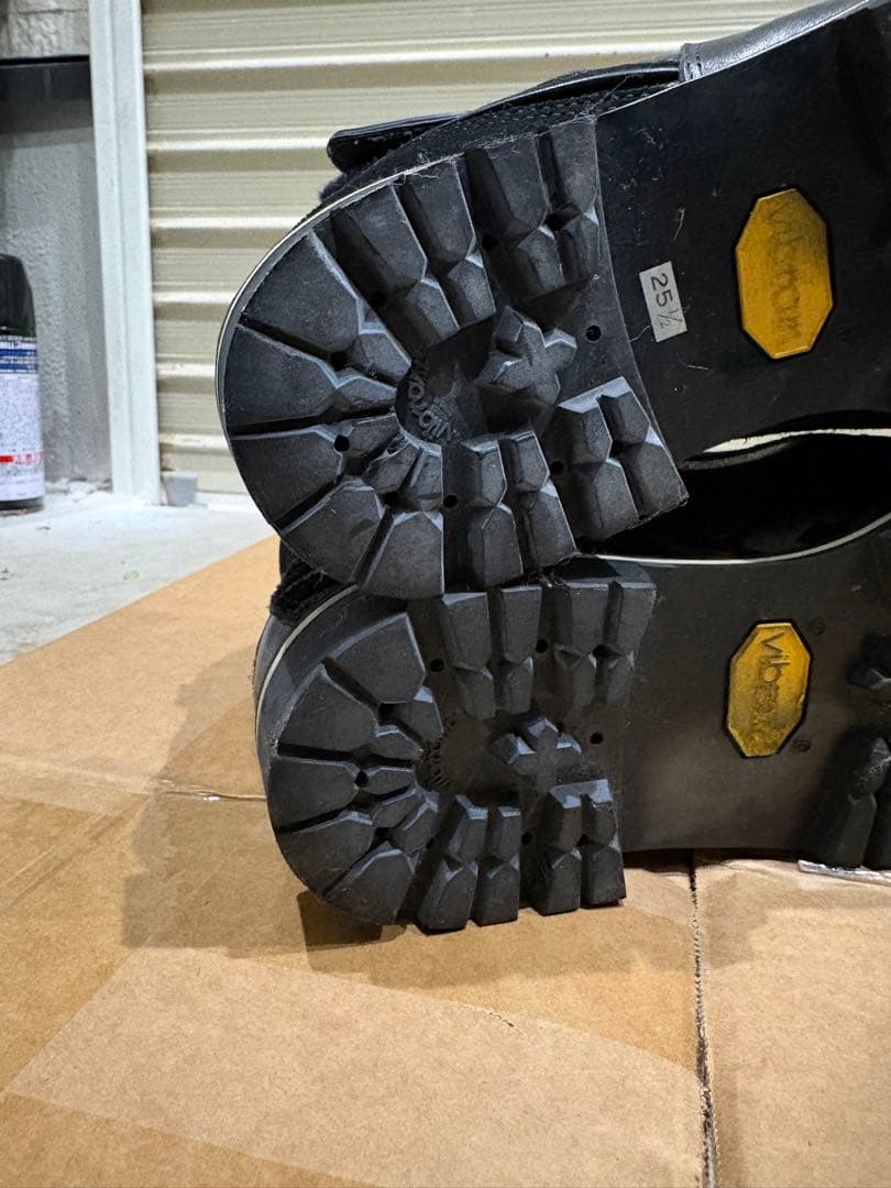 HYOD ブーツ　25.5cm 美品