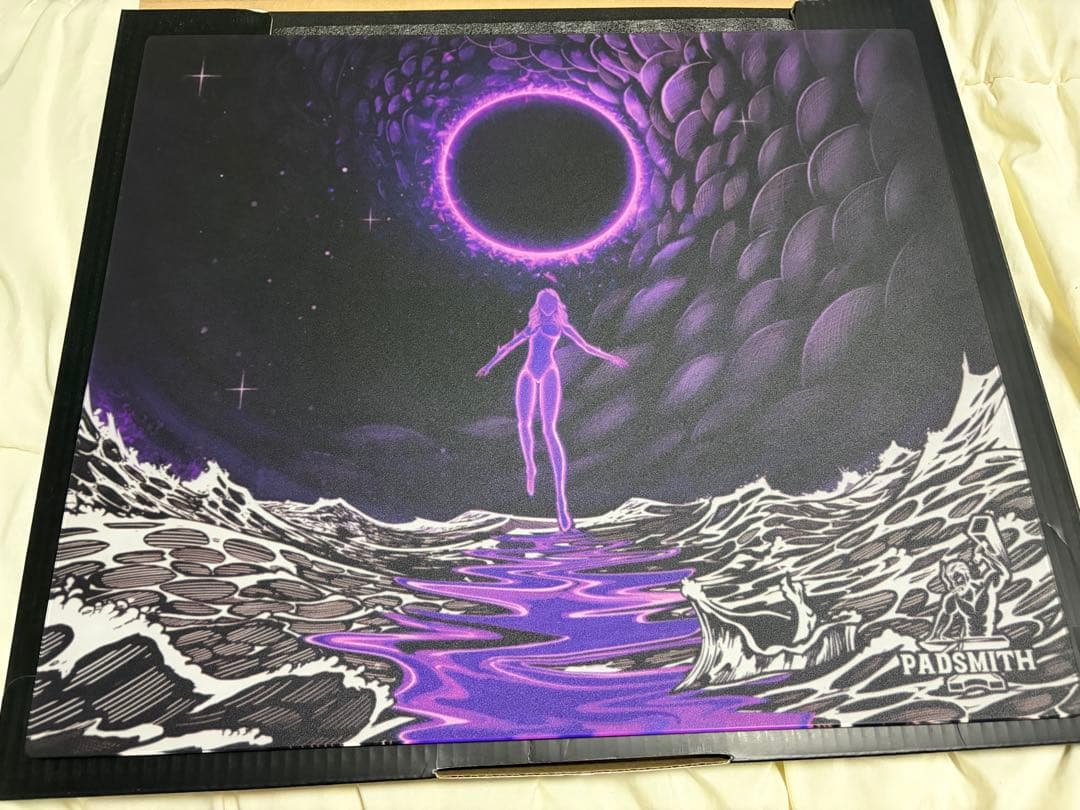 PADSMITH Empress - Balanced ガラスマウスパッド PADSMITH Empress V2 - Balanced ガラスマウスパッド Amazon.co.jp