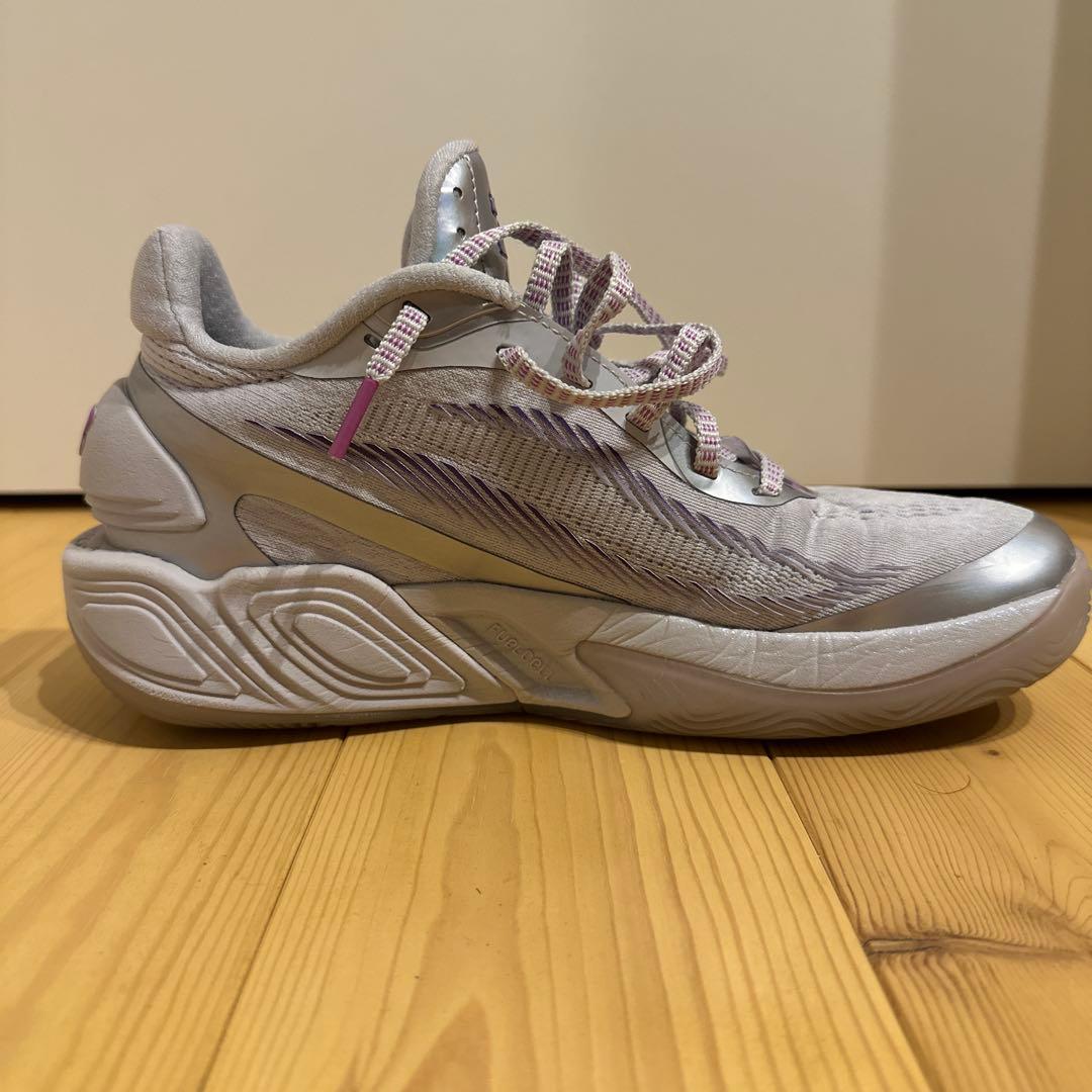 海外限定カラー　日本未発売two wxy v5 2K 25.5cm D