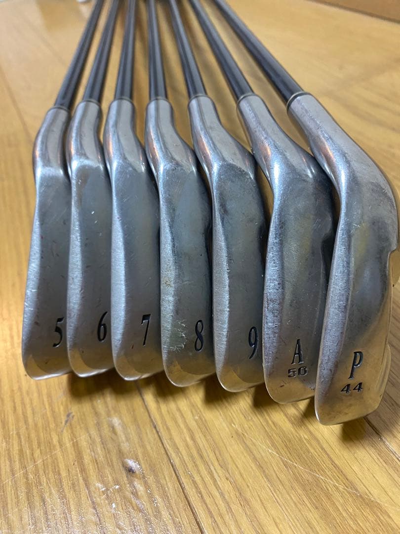 ☆名器☆ゼクシオMP500 アイアン7本セット（5.6.7.8.9.P.A） - メルカリ