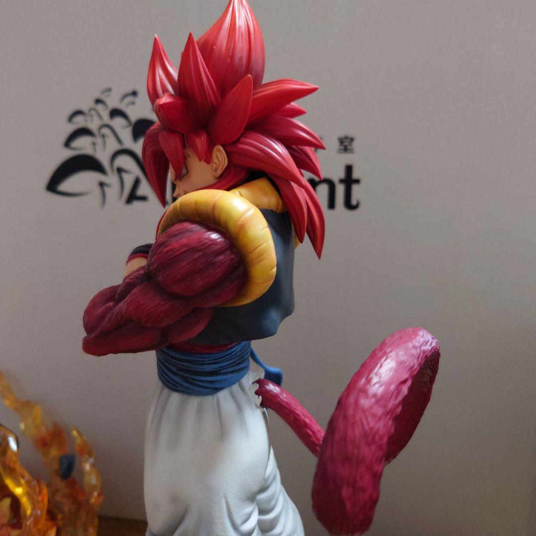 ドラゴンボールガレージキットスーパーサイヤ人4ゴジータスタチュー