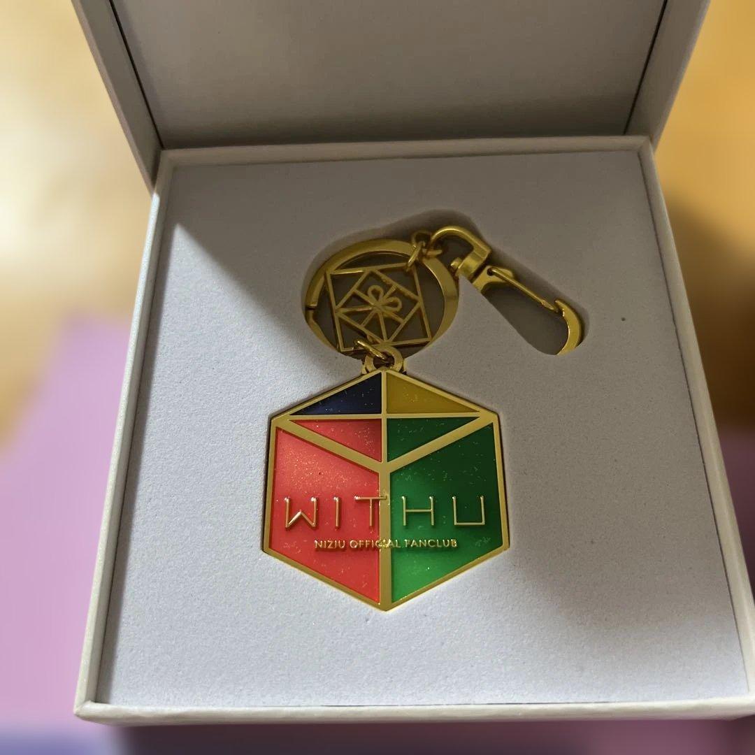 NIZIU WITHU公式ファンクラブ早期入会特典 ミイヒ直筆サイン - メルカリ