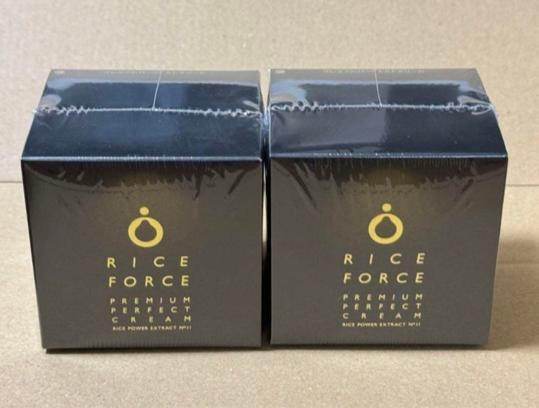 ライスフォース プレミアムパーフェクトクリーム 薬用湿潤クリームRF 30g×2