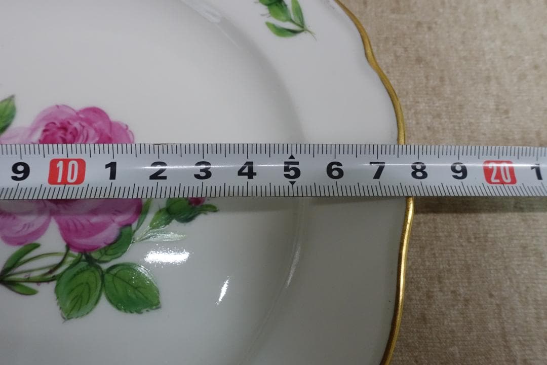 マイセン ピンクローズ 金彩プレート ペア スクラッチ - メルカリ