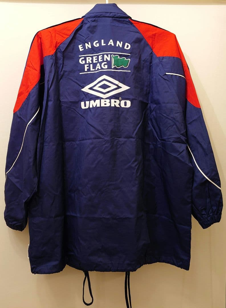 美品】UMBRO 製サッカーイングランド代表ビンテージナイロンジャケット