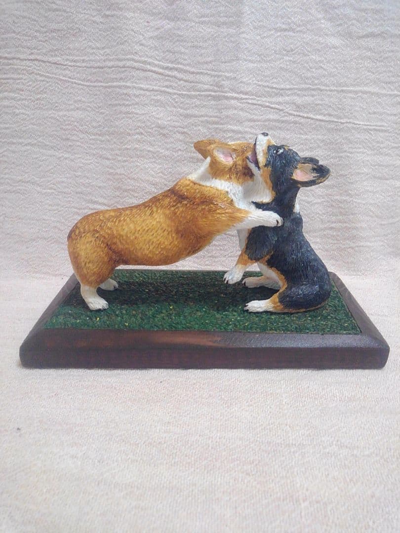 木彫りのコーギー こぎプロ編 - メルカリ