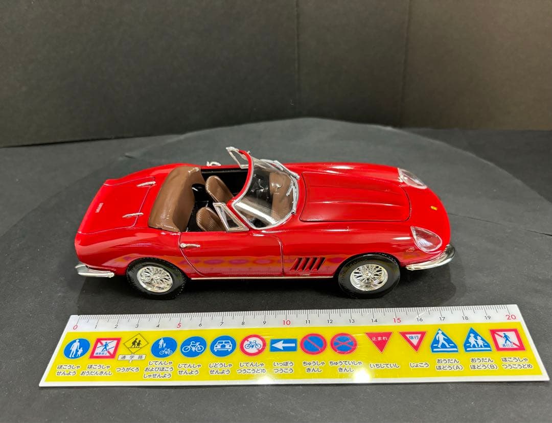 素人製作 】イタレリ フェラーリ275 スパイダー 1/24プラモデル完成品