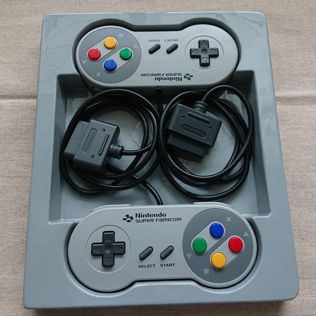 スーパーファミコン 本体・本体ケース・カセット3本・カセットケース5