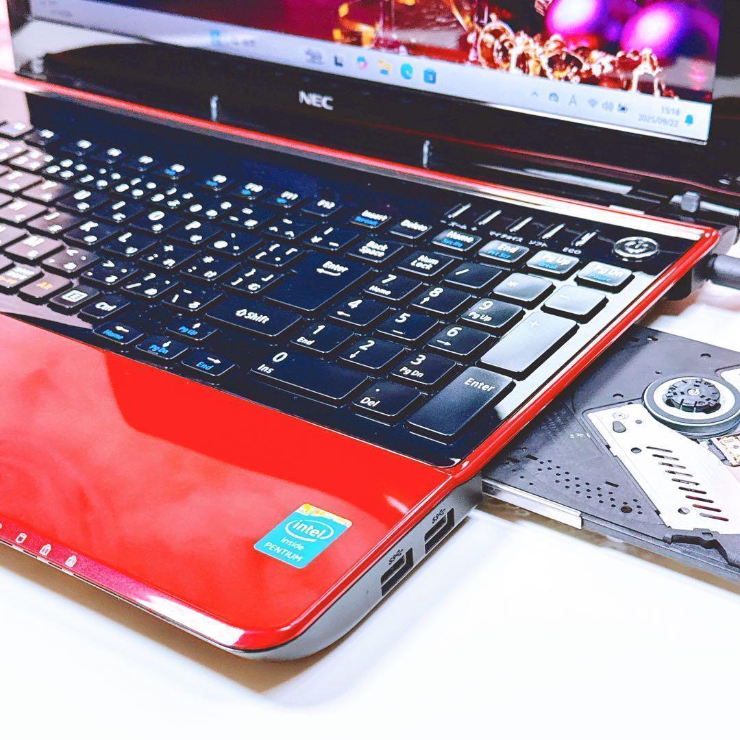 新品SSDで爆速✨すぐ使えるカメラ付きノートパソコン✨オフィス付き 薄型