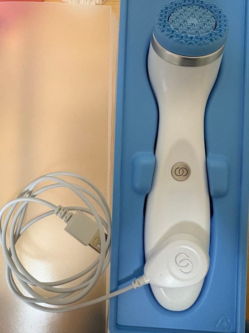 ニュースキンageLOC®︎ ルミスパ®︎ iO（本体セット） ニュースキン ageLOC®︎ ルミスパ®︎ iO（箱あり/本体セット）#1