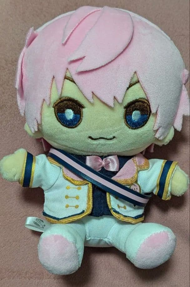 さとみ おすわりぬいぐるみ - メルカリ