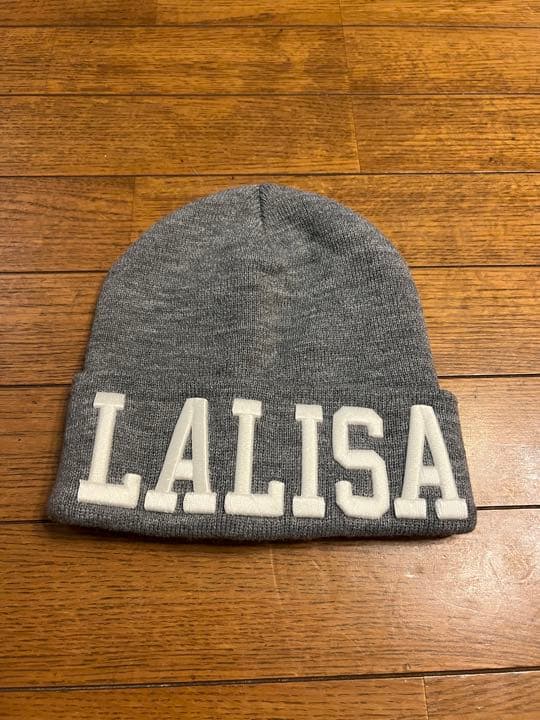 BLACKPINK Lisa リサ LALISA 公式 ニット帽 - メルカリ