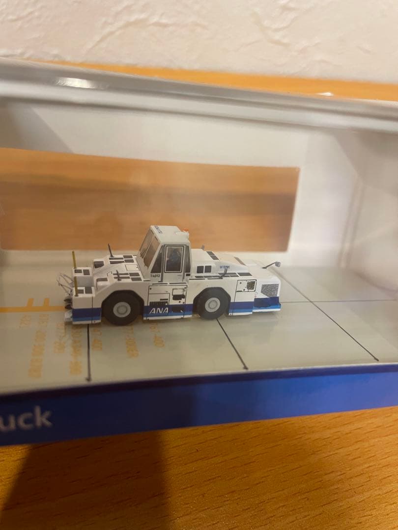ANA トーイングカー　1/200 JC Wings WT500 ANA トーイングカー 1/200 JC Wings WT500 - メルカリ