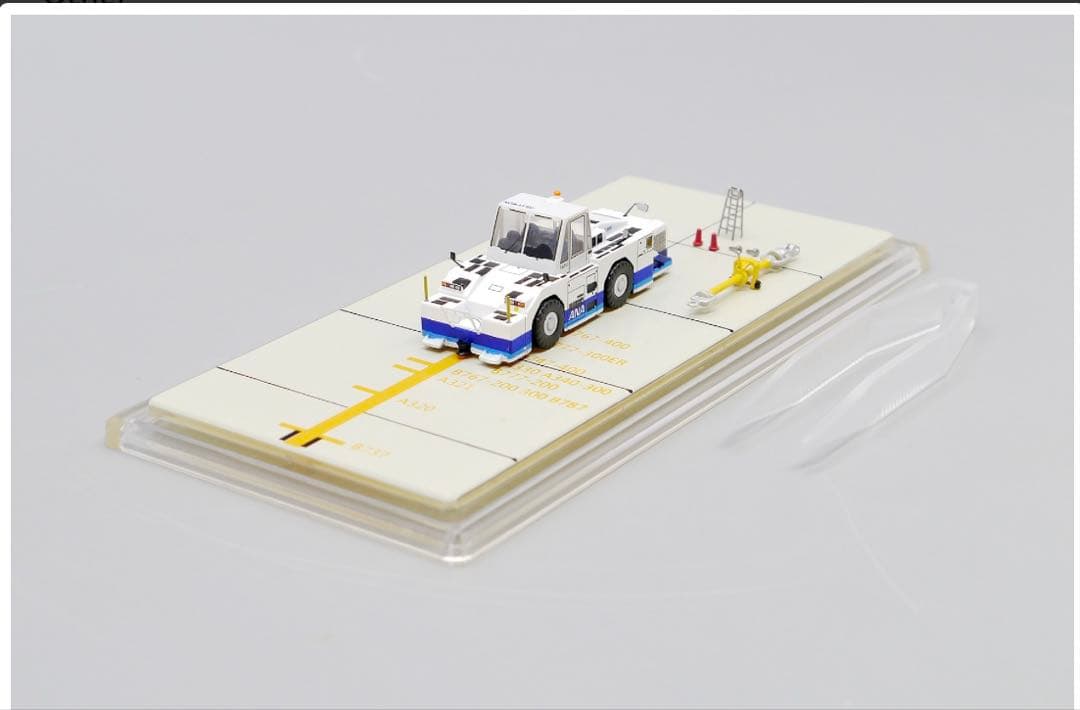 ANA トーイングカー 1/200 JC Wings WT500 - メルカリ