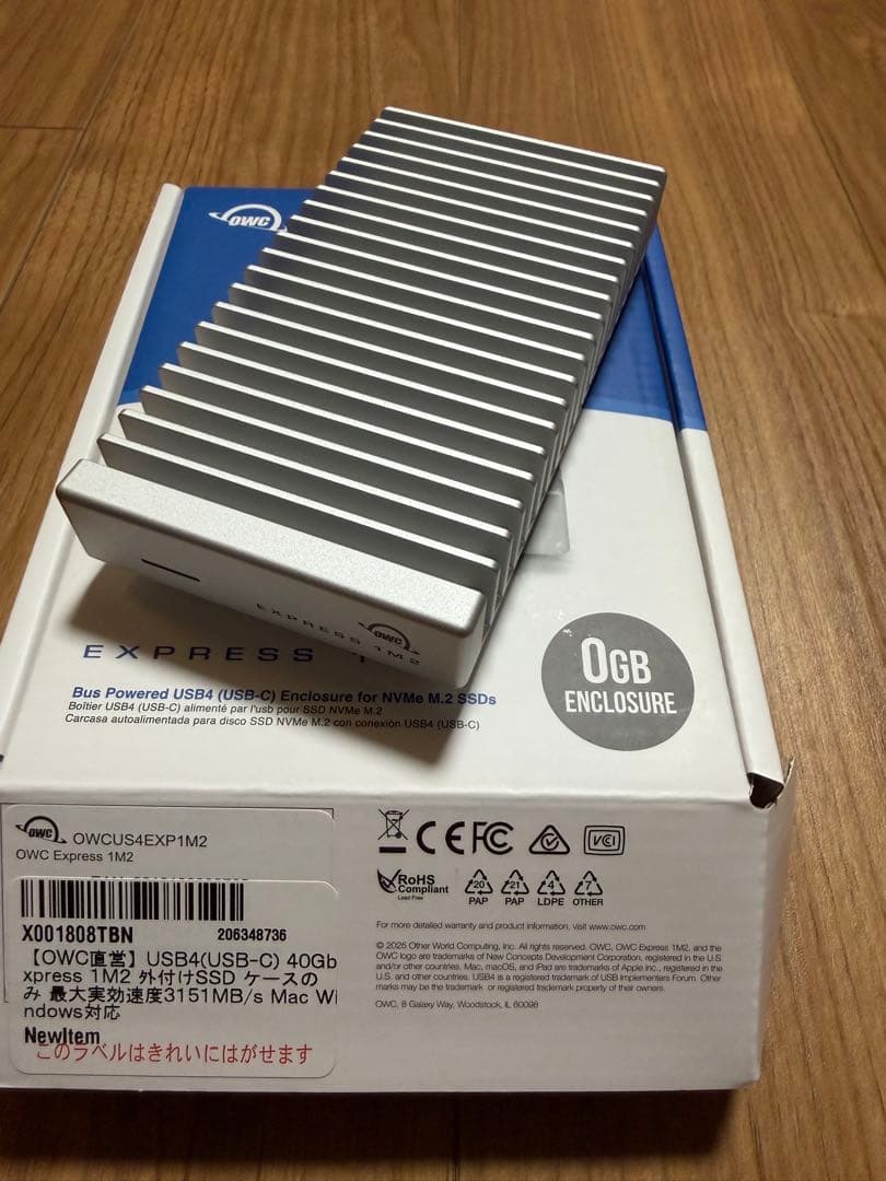 OWC Express 1M2◆USB4◆USB-C◆40Gbps◆SSDケース Amazon.com: OWC 4TB Express 1M2 40Gb/s Portable NVMe SSD USB4